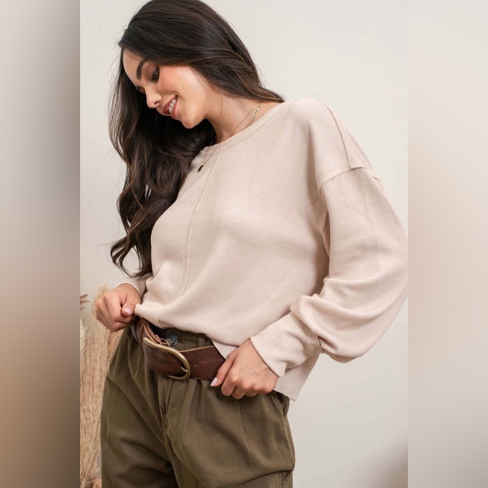 T81-Drop Shoulder Knit Top